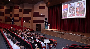 TRAKYA ÜNİVERSİTESİNDE 15 TEMMUZ DEMOKRASİ VE MİLLİ BİRLİK GÜNÜ ANMA ETKİNLİKLERİ DÜZENLENDİ