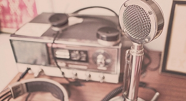 UNUTULAN MESLEKLER ARASINDA RADYOCULUK: GEÇMİŞİN SESİ, YENİDEN CANLANIYOR