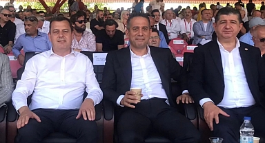 VECDİ GÜNDOĞDU, 663. TARİHİ KIRKPINAR GÜREŞLERİNDE DESTEK VERDİ