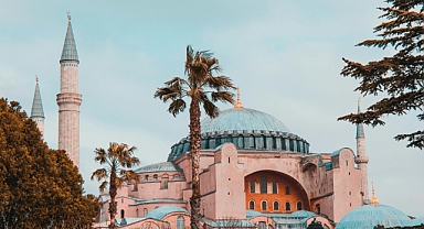 Ayasofya’nın Derinliklerinde Saklı 12 Gizemli Sır