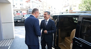 Kırklareli Valisi Birol Ekici'den Belediye Başkanlığına Ziyaret