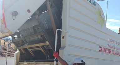 Kofçaz Belediye Başkanı Levent Şenol’dan Çöp Konteynerları Temizlik ve Dezenfekte Çalışmaları