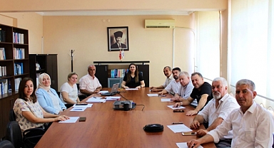 Pehlivanköy Sosyal Yardımlaşma ve Dayanışma Vakfı Mütevelli Heyet Toplantısı Gerçekleşti