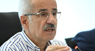 ‘YASAKÇI BİR ZİHNİYET İÇERİSİNDE DEĞİLİZ’