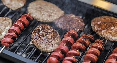 Yaz Mevsiminde Mangal Keyfi: Hem Sağlık Hem Sosyal Hayat İçin İdeal Bir Seçim