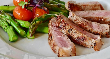 Yaz Mevsiminde Mangal Keyfi: Sıcak Günlerin Vazgeçilmezi