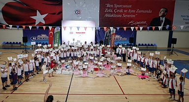 YAZ SPOR OKULU KURSLARIMIZ TAMAMLANDI