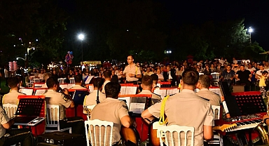 Babaeski'de 5. Kolordu Bölge Bando Komutanlığı’ndan Muhteşem Gece
