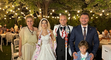 Başkan Fırat Yayla, Babaeski'de Çiftlerin Mutluluğuna Ortak Oldu