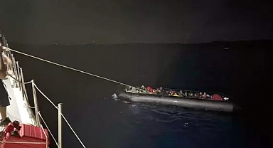 Edirne'de, lastik botta 14'ü çocuk 31 kaçak göçmen yakalandı