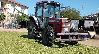 Karamesutlu Köyü’nde Mısır Silajı Hazırlıkları Başladı
