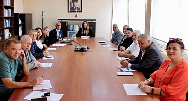 Pehlivanköy SYDV Mütevelli Heyeti Toplandı: Yardım Faaliyetleri Değerlendirildi