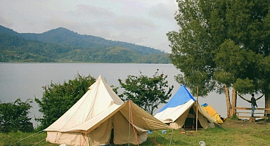 Sonbahar Kampı: Neden Bu Mevsim Tercih Edilmeli?