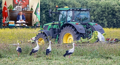 Sonbahar Öncesi Çiftçilere Traktör Bakımı Tavsiyesi