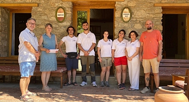 TRAKYA ÜNİVERSİTESİ ARKEOLOJİ BÖLÜMÜ ÖĞRENCİLERİ, EFES ANTİK KENTİ KAZILARINDAKİ “KERAMİK WORKSHOP” PROJESİNE KATILDI