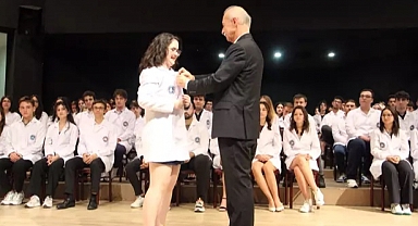 Trakya Üniversitesi'nde hekim adayları için 'beyaz önlük' töreni