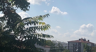 Yarın Gökgürültülü Sağanak Yağış Bekleniyor