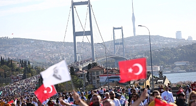 46. İSTANBUL MARATONU İLKLERE KOŞUYOR