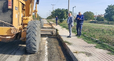 Alpullu Beldesi’nde Yol ve Çevre Düzenleme Çalışmaları Yapıldı