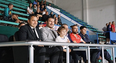 Başkan Dr. Fırat Yayla'dan Amatör Spor Haftası'na Destek