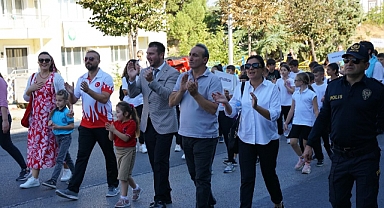 Başkan Fırat Yayla’dan Amatör Spor Haftası Kortejine Katılım