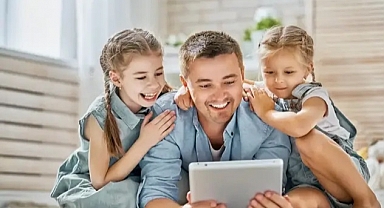 Dijital çağda çocuk güvenliği için ebeveynlere 10 öneri