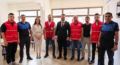 Fırat Yayla’dan Kızılay Ziyareti