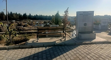 Kırklareli Mezarlığında Yeni Bekleme Bankları Kuruluyor