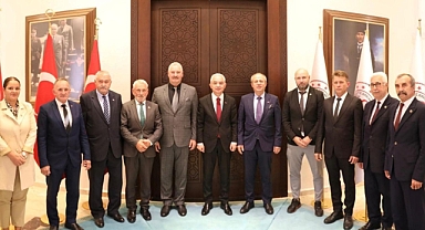 Pehlivanköy Belediyesi’nden Kırklareli Valisi Uğur Turan’a İade-i Ziyaret