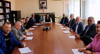 Pehlivanköy Sosyal Yardımlaşma ve Dayanışma Vakfı Mütevelli Heyeti Toplandı