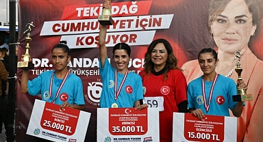 TEKİRDAĞ CUMHURİYET İÇİN KOŞTU