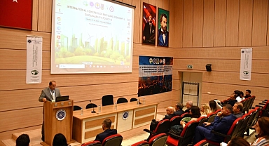 Tekirdağ NKÜ’de Geri Dönüşüm Ekonomisi ve Sürdürülebilirlik Politikaları Hakkında Uluslararası Kongre Düzenlendi