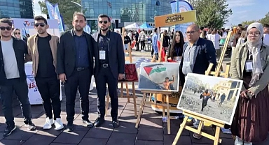Üniversite öğrencilerinden Filistin'deki zulme sergiyle farkındalık