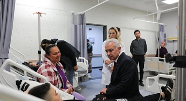 Vali Uğur Turan, Kırklareli Eğitim ve Araştırma Hastanesini Ziyaret Etti