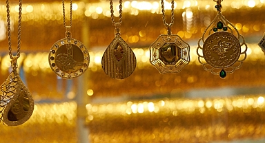18 Kasım 2024 Güncel Altın Fiyatları: Çeyrek, Yarım ve Cumhuriyet Altını