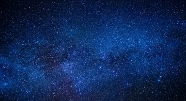 24 Kasım 2024 Günlük Burç Yorumları: Bugün Sizi Neler Bekliyor?