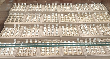 25 Kasım 2024 Güncel Altın Fiyatları: Çeyrek ve Gram Altın Ne Kadar Oldu?