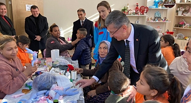 Babaeski Kaymakamı Tamer Orhan, Sosyal Dayanışma Merkezini Ziyaret Etti