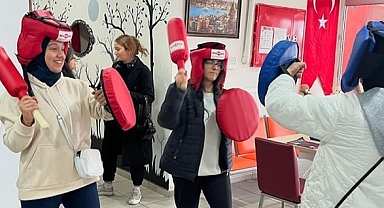 Babaeski Kırk Şehitler Gençlik Merkezi’nde Geleneksel Bir Gün: Matrak Etkinliği
