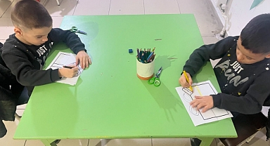 Boya-Anlat Atölyesi’yle Çocuklar Hayal Gücünü Keşfetti