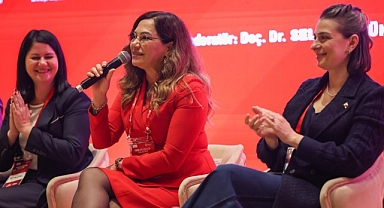 CANDAN BAŞKAN YEREL EŞİTLİK ÇALIŞTAYI'NDA KONUŞTU: 