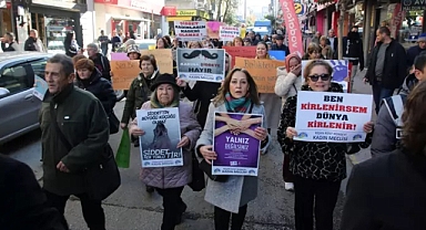 Edirne'de kadınlardan şiddete karşı yürüyüş