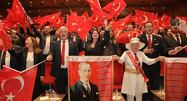 EDİRNE’NİN 102. KURTULUŞ YILI GÖRKEMLİ BİR RESEPSİYONLA KUTLANDI