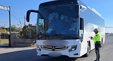 Kırklareli’nde Otobüs Sürücülerinin Sahte Kart Kullanması İle Trafik Güvenliği Tehdit Altında