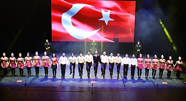 Kurtuluşun 102. Yıldönümünde Anadolu Ateşi Rüzgarı Esti