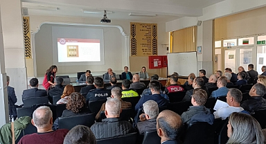 Lüleburgaz'da 25 Kasım Kadına Yönelik Şiddete Karşı Uluslararası Mücadele Günü Etkinliği