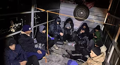 Tekirdağ'da 28 kaçak göçmen, 4 organizatör yakalandı