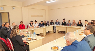 ULUSLARARASI ÖĞRENCİLERLE DİLMER’DE BULUŞMA