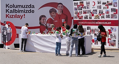 YENİ REKLAM FİLMİYLE “KIZILAY KOLLUĞU”NA SAYGI DURUŞU