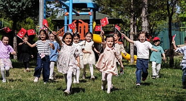 23 NİSAN KUTLAMA ETKİNLİKLERİNİ, 81 İLDEN ÇOCUKLAR ŞEKİLLENDİRECEK